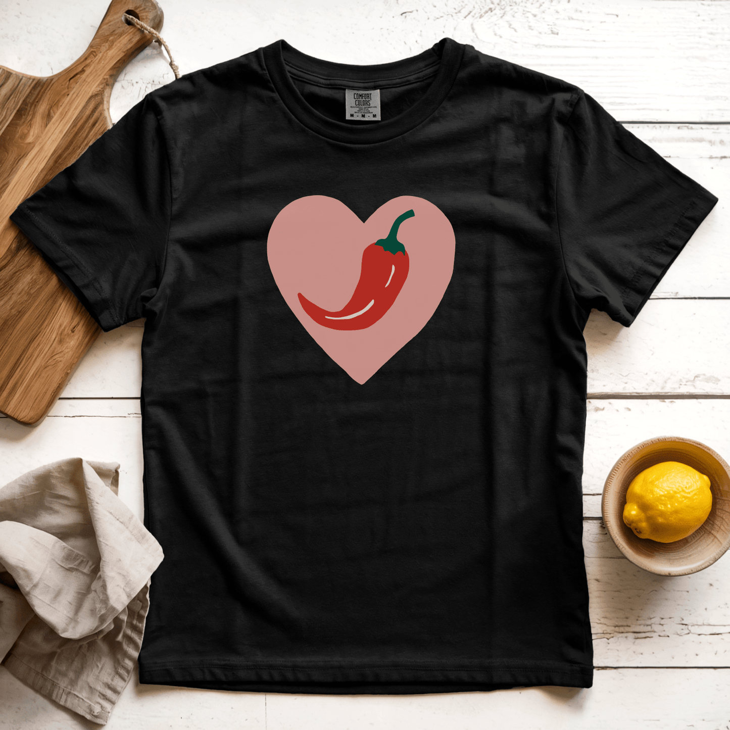 T-Shirt Black / S Chili Heart