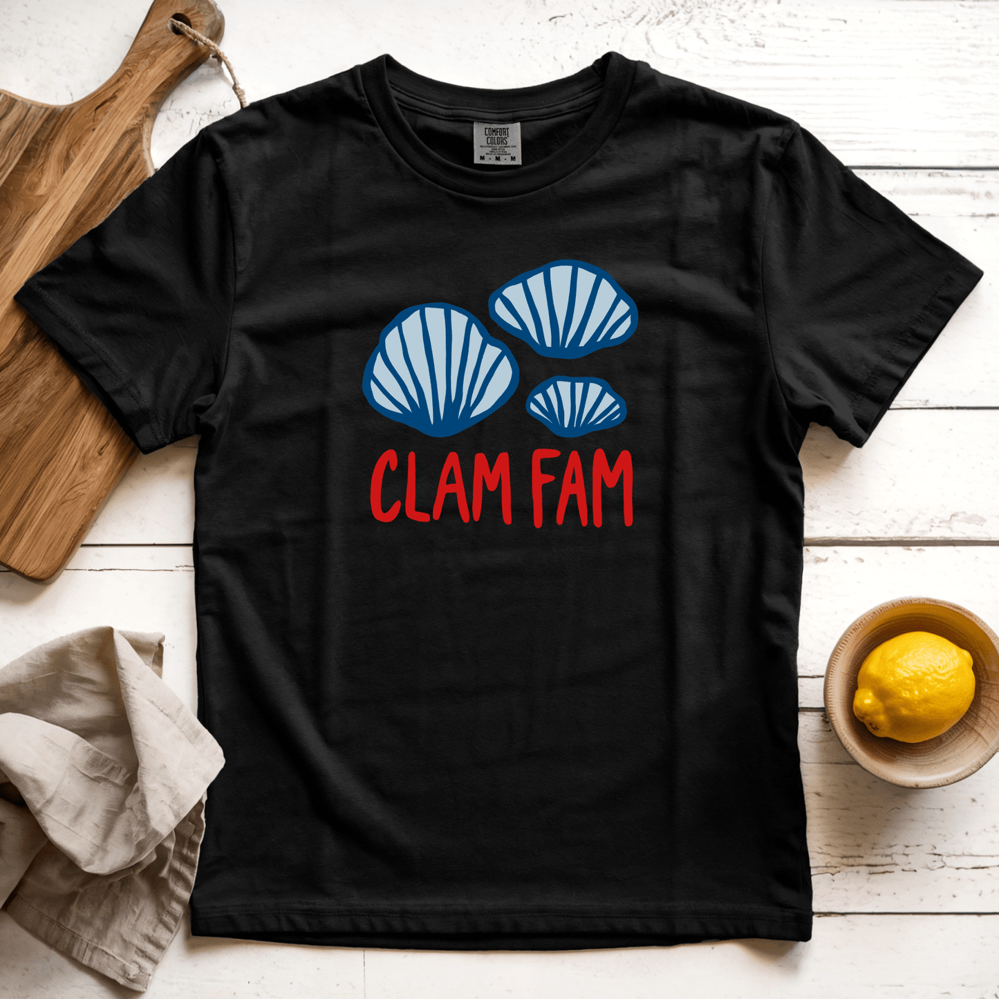 T-Shirt Black / S Clam Fam
