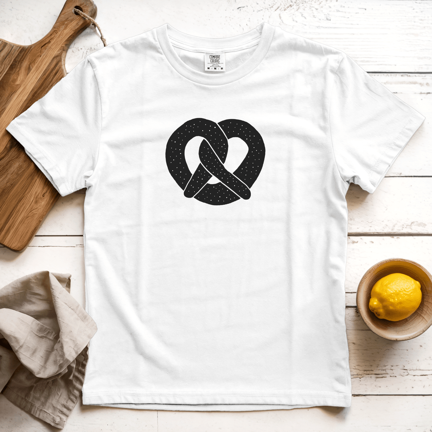 T-Shirt White / S Pretzel