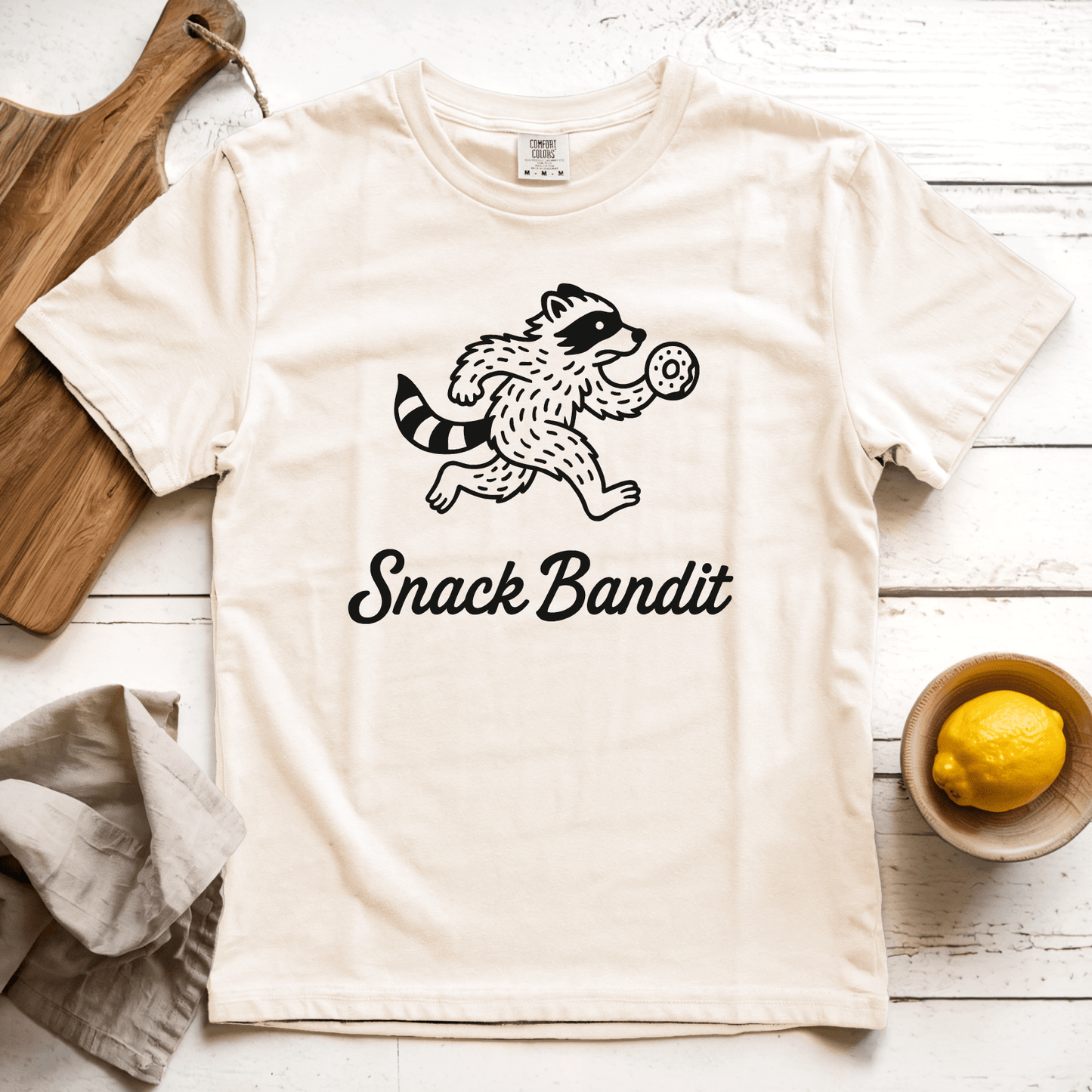 T-Shirt Ivory / S Snack Bandit