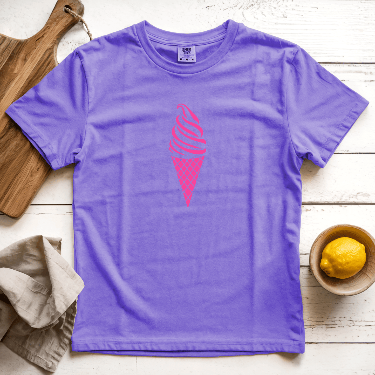 T-Shirt Violet / S Soft Serve