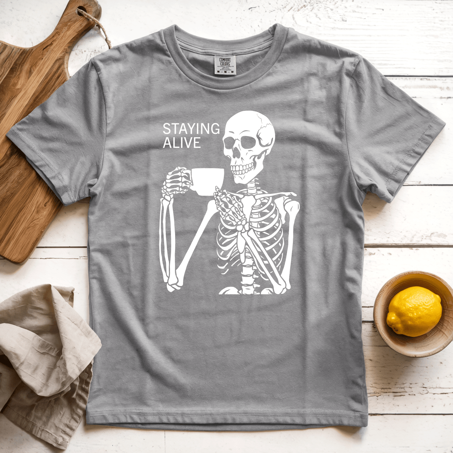 T-Shirt Grey / S Staying Alive
