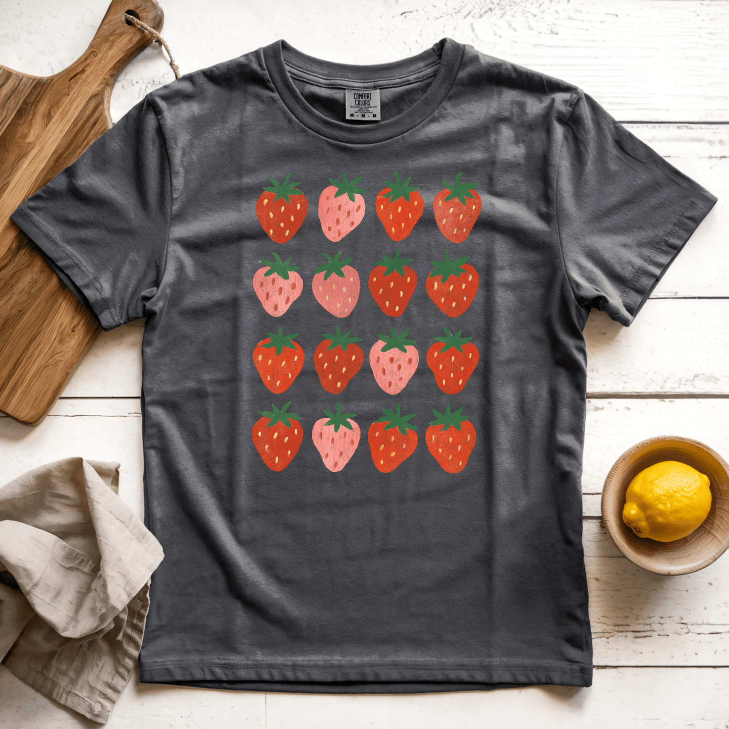 T-Shirt Pepper / S Strawberry Grid
