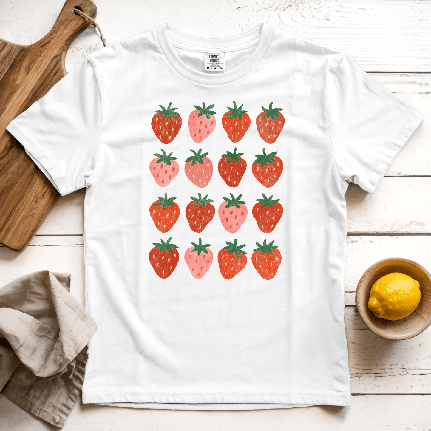 T-Shirt White / S Strawberry Grid