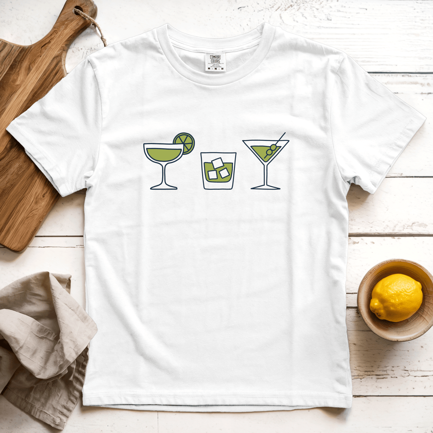 T-Shirt White / S Cocktail Glasses