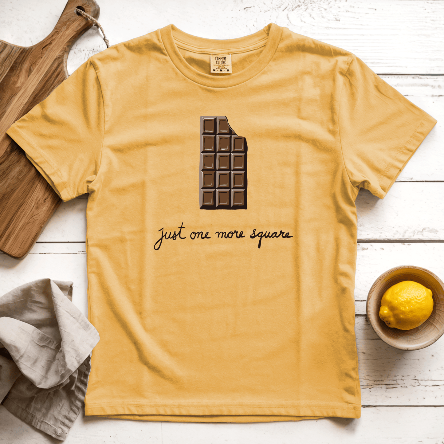 T-Shirt Mustard / S Just One More Square