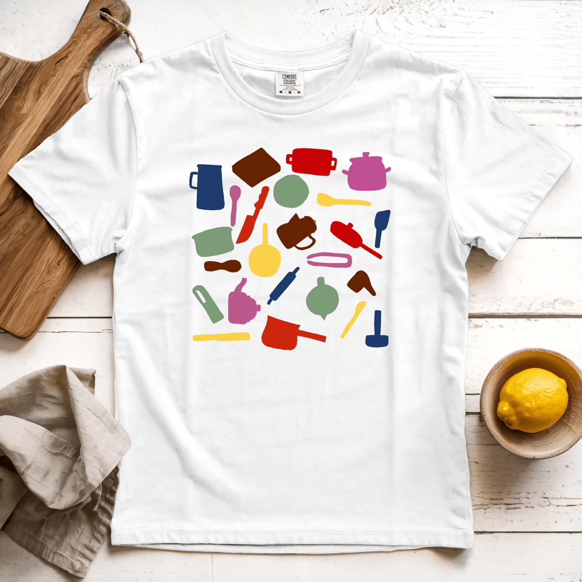 T-Shirts White / S Kitchen Tools: Sae Karepe