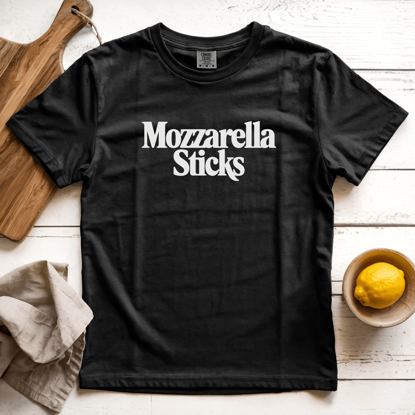 T-Shirt Black / S Mozzarella Sticks