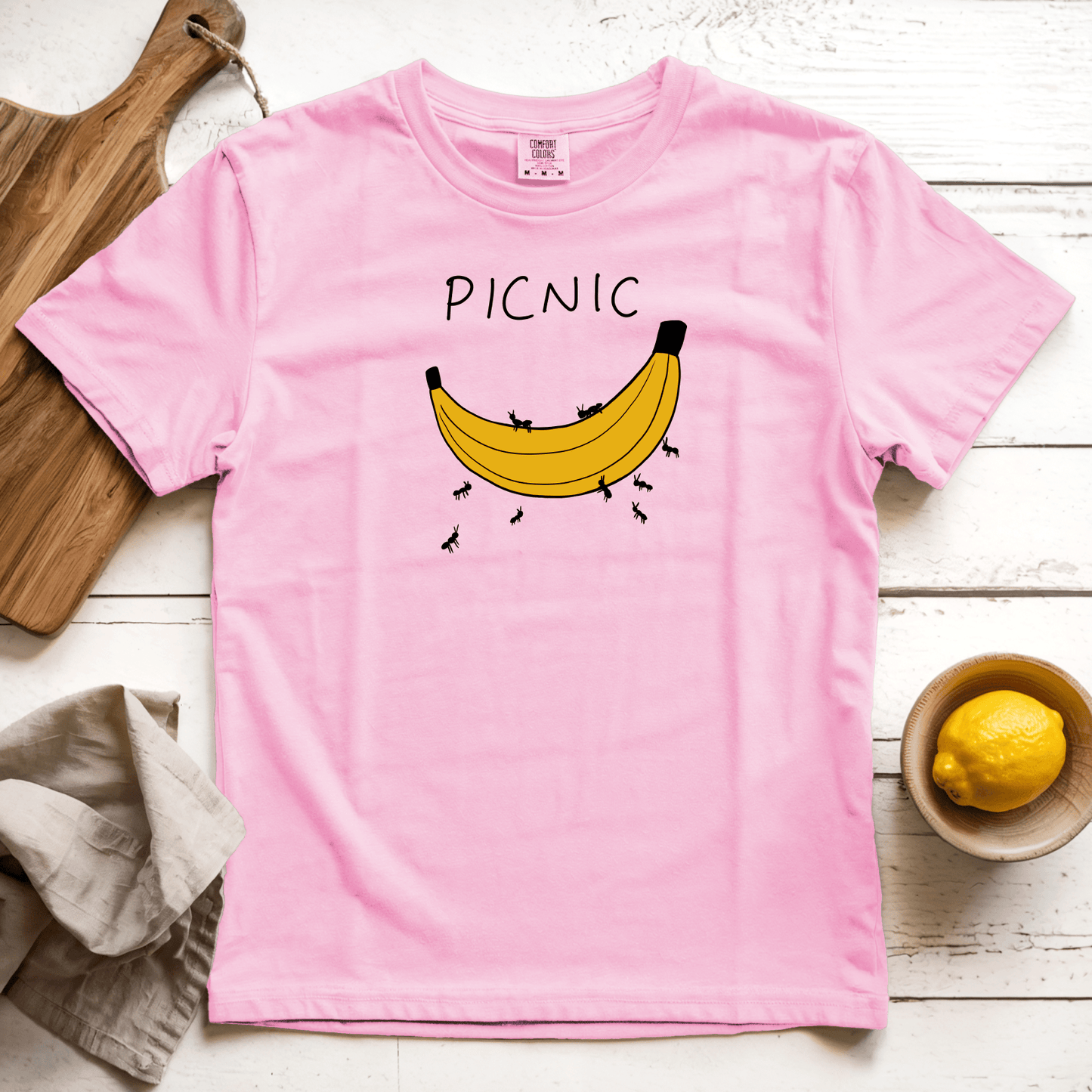 T-Shirts Blossom / S Picnic: Woblylines