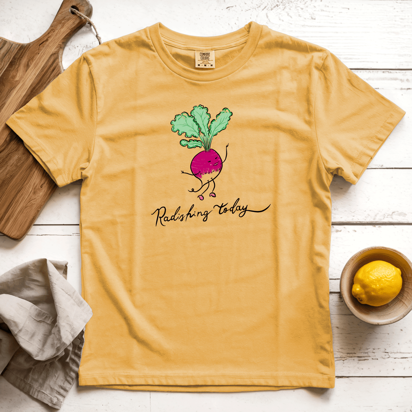 T-Shirt Mustard / S Radishing Today: Micro Barbi